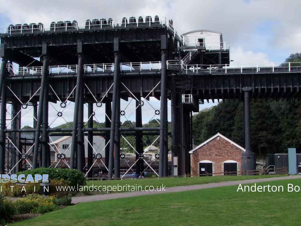 Anderton Boat Lift